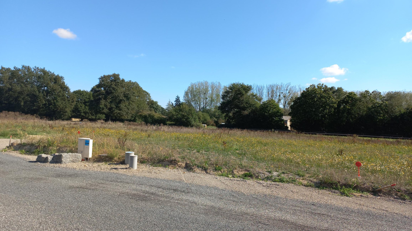 Terrain constructible de 420m2 à La Baussaine