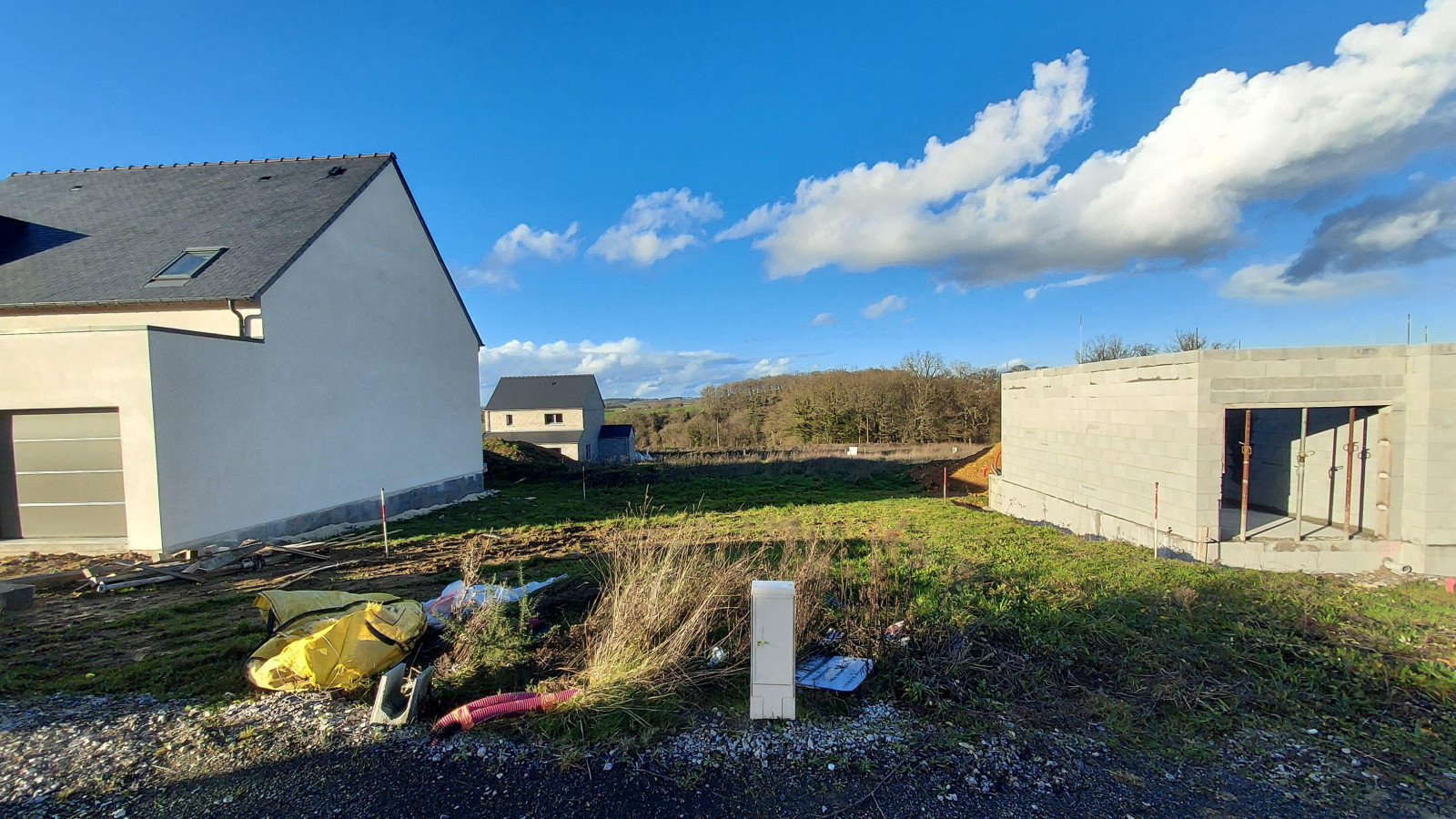 Terrain constructible de 397m2 à Bain-de-Bretagne