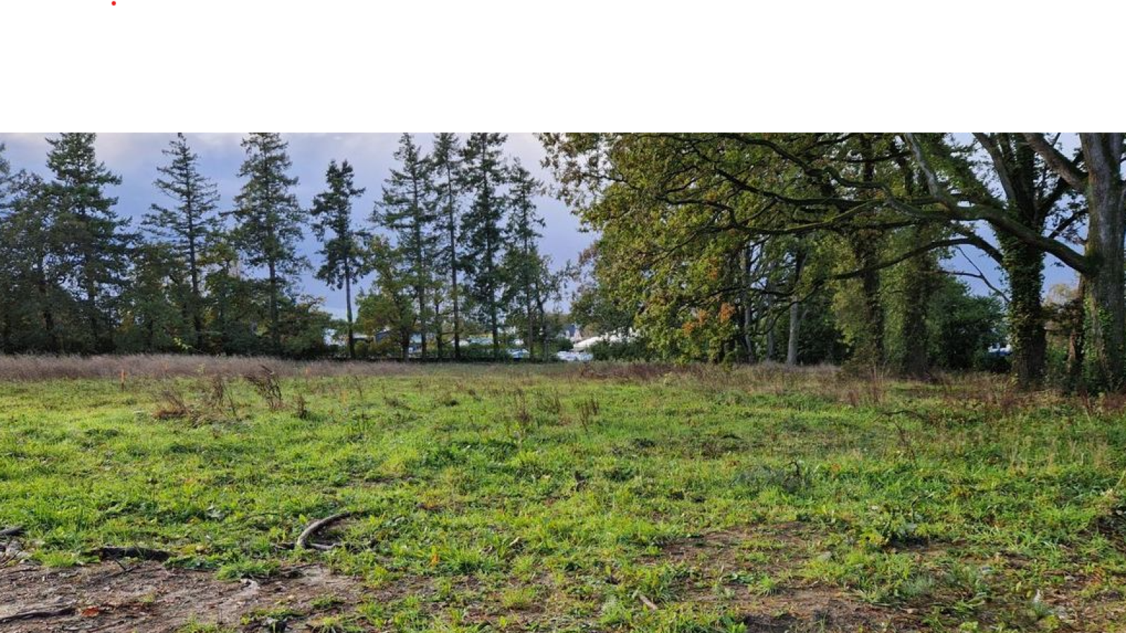 Terrain constructible de 320m2 à Elven