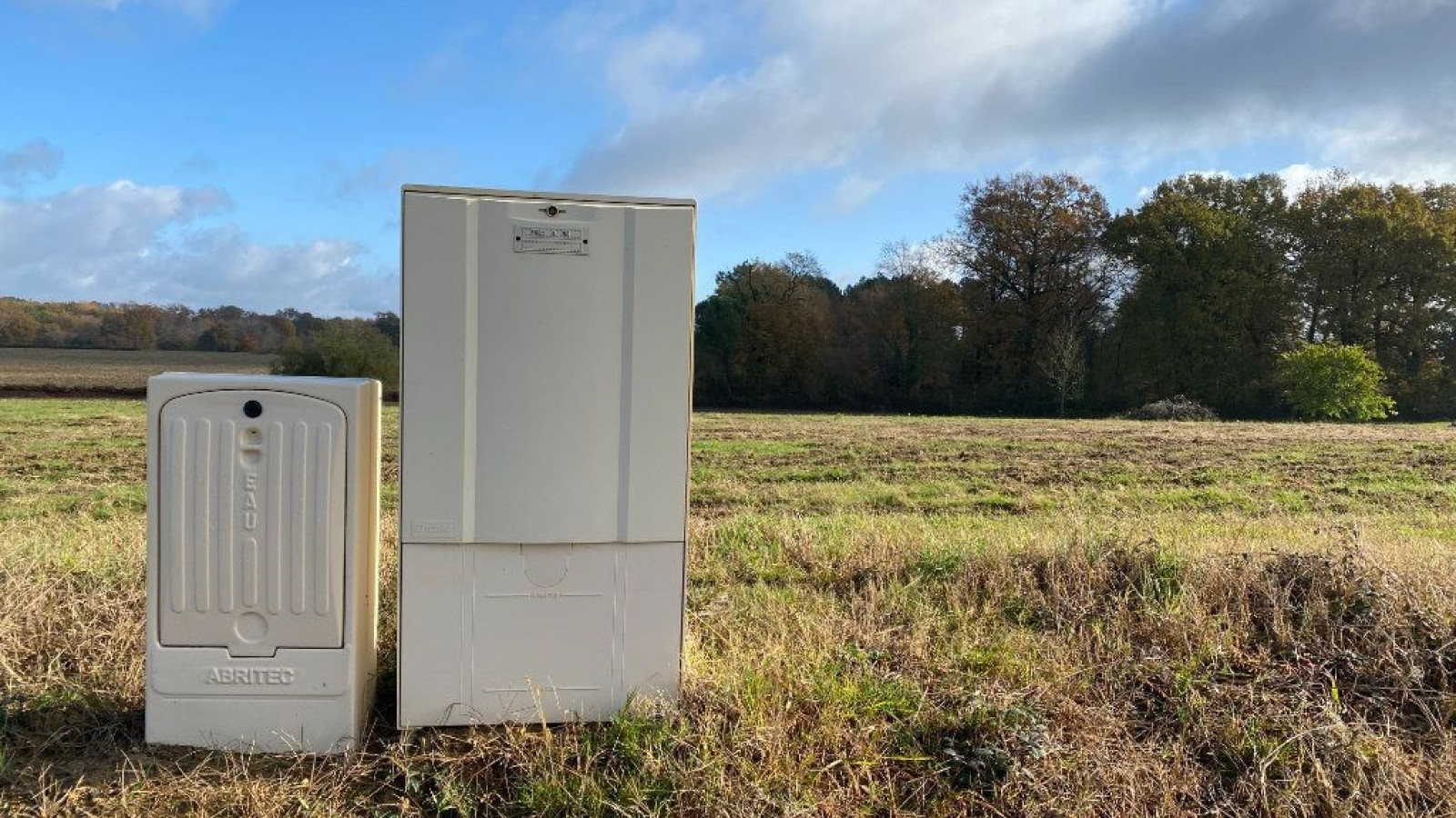 Terrain constructible de 600m2 à Campagne