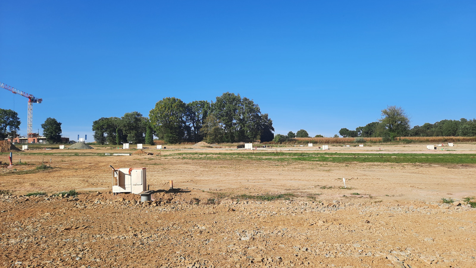 Terrain constructible de 372m2 à Romillé