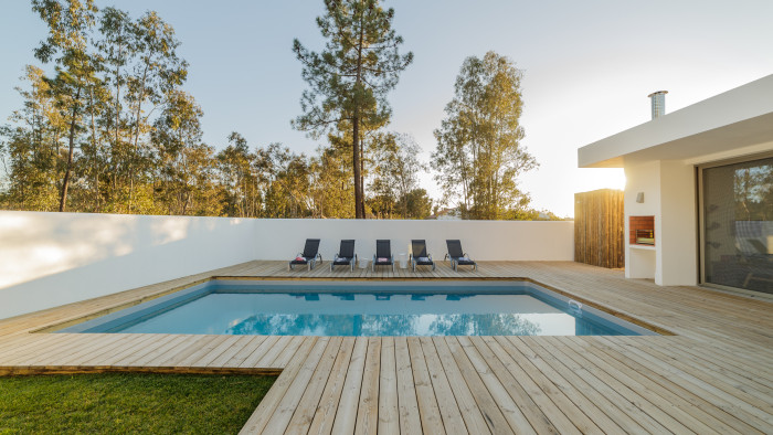 Faire construire sa piscine en même temps que sa maison