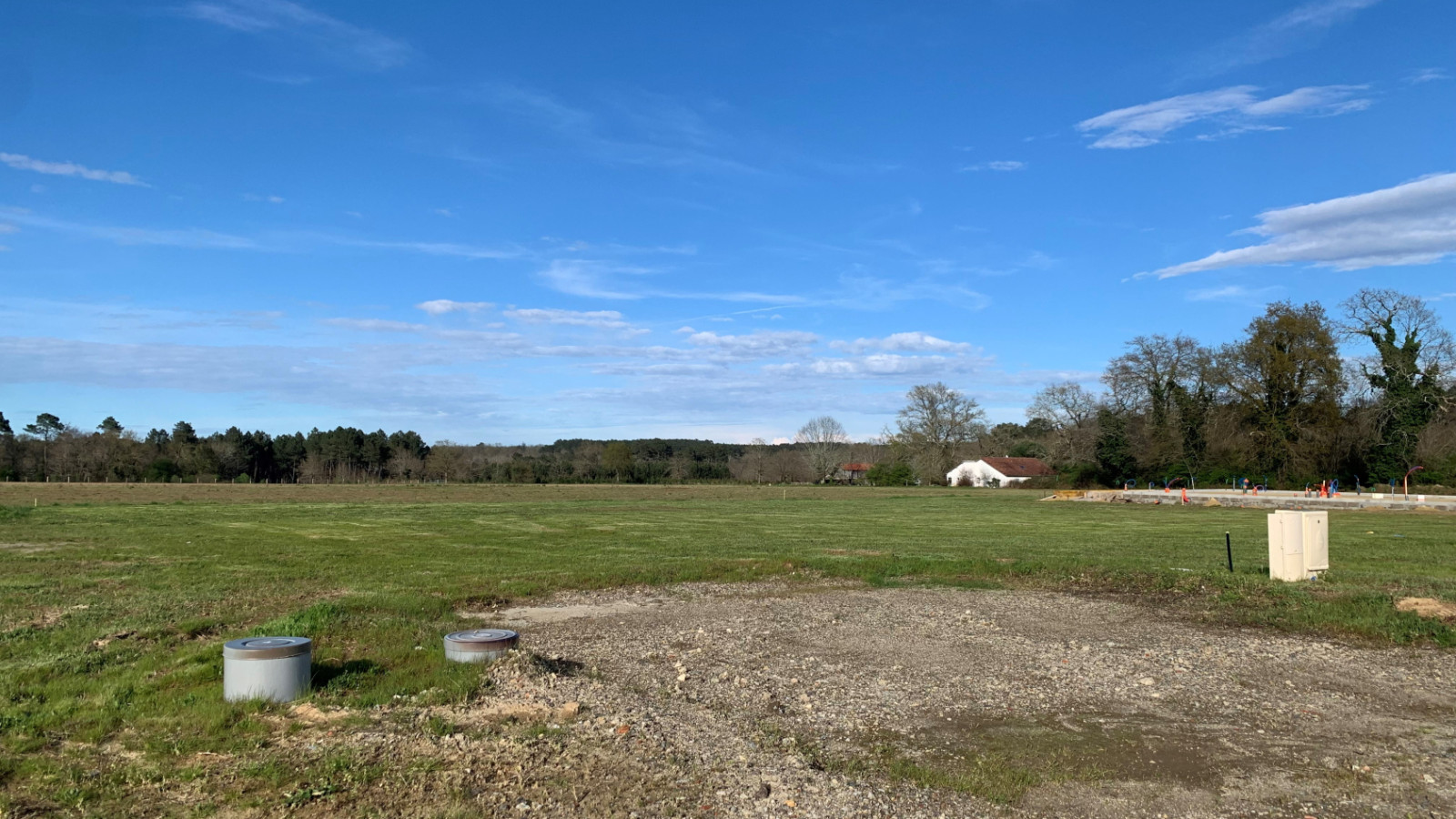 Terrain constructible de 500m2 à Saint-Paul-lès-Dax