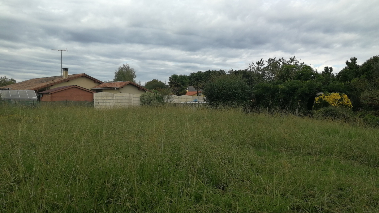 Terrain constructible de 371m2 à Saint-Paul-lès-Dax