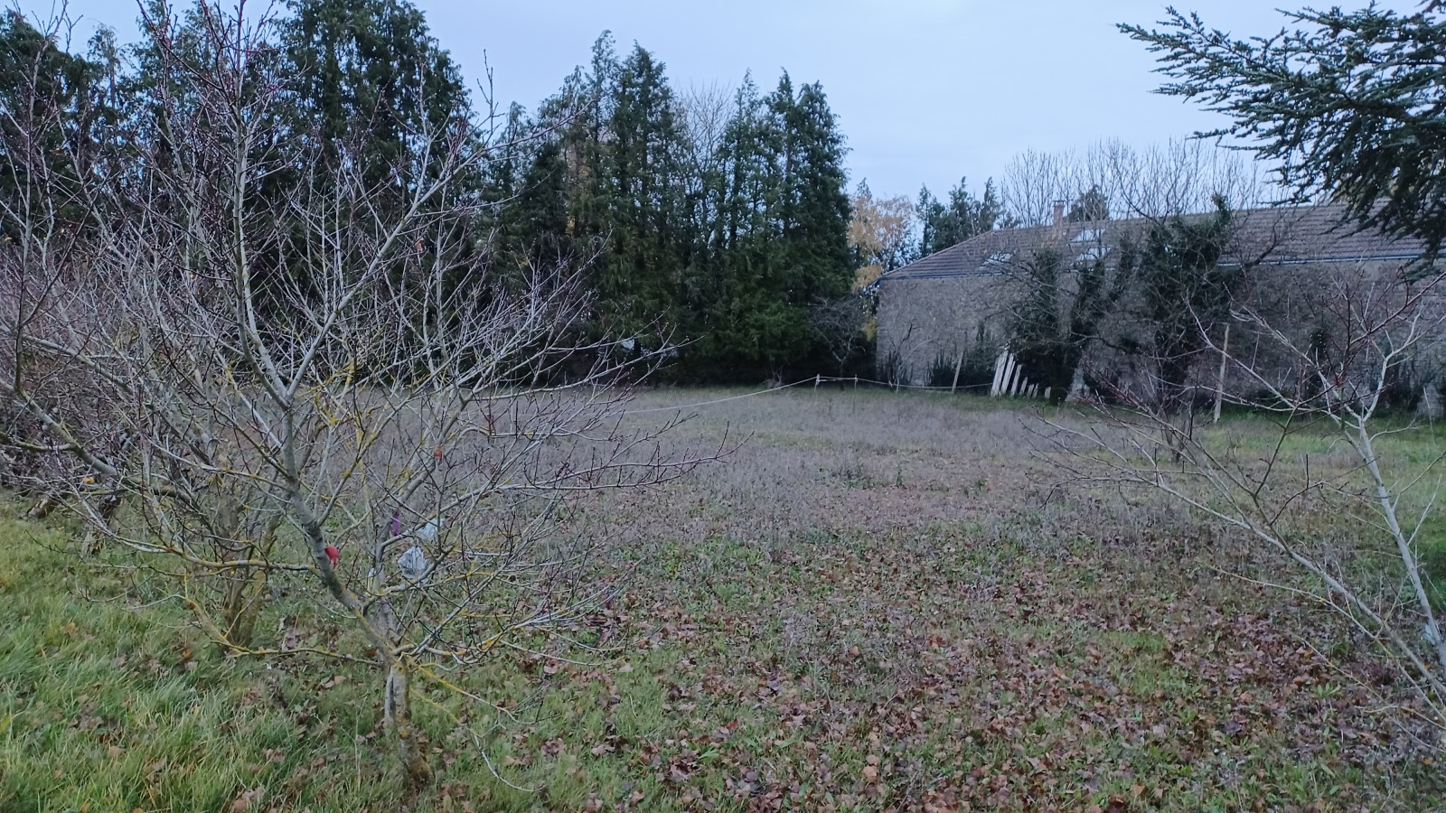 Terrain constructible de 630m2 à Bouzonville-aux-Bois