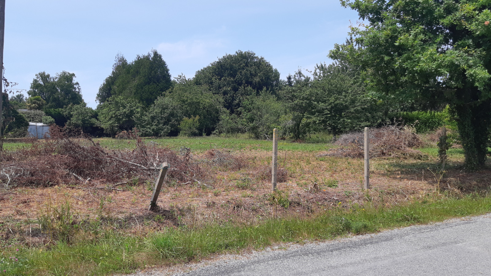 Terrain constructible de 710m2 à Sainte-Reine-de-Bretagne