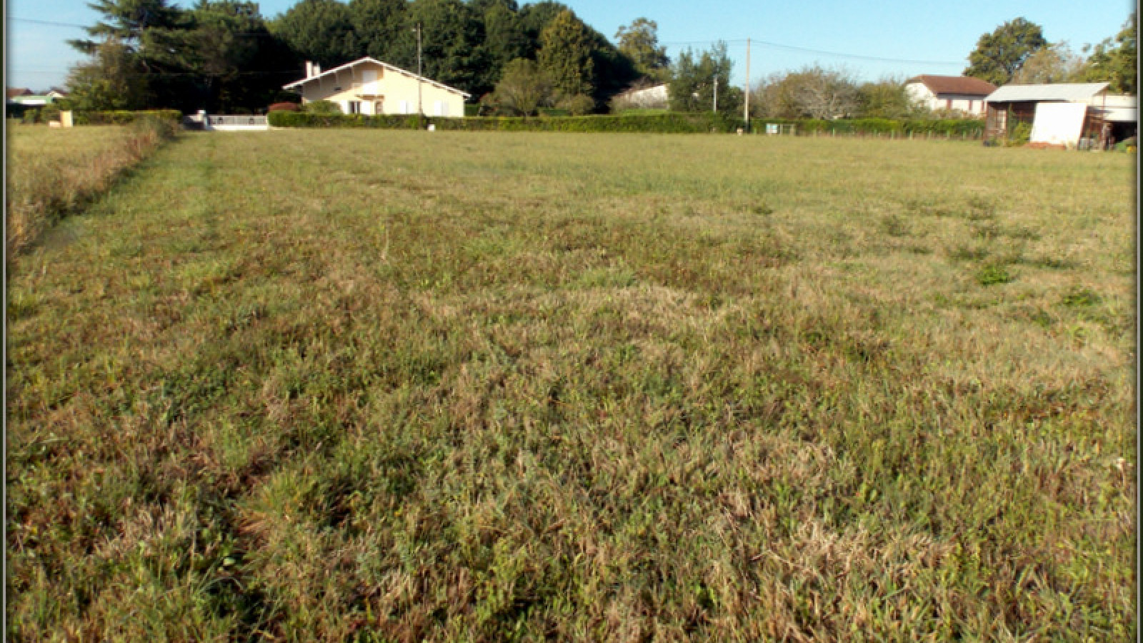 Terrain constructible de 520m2 à Préchacq-les-Bains