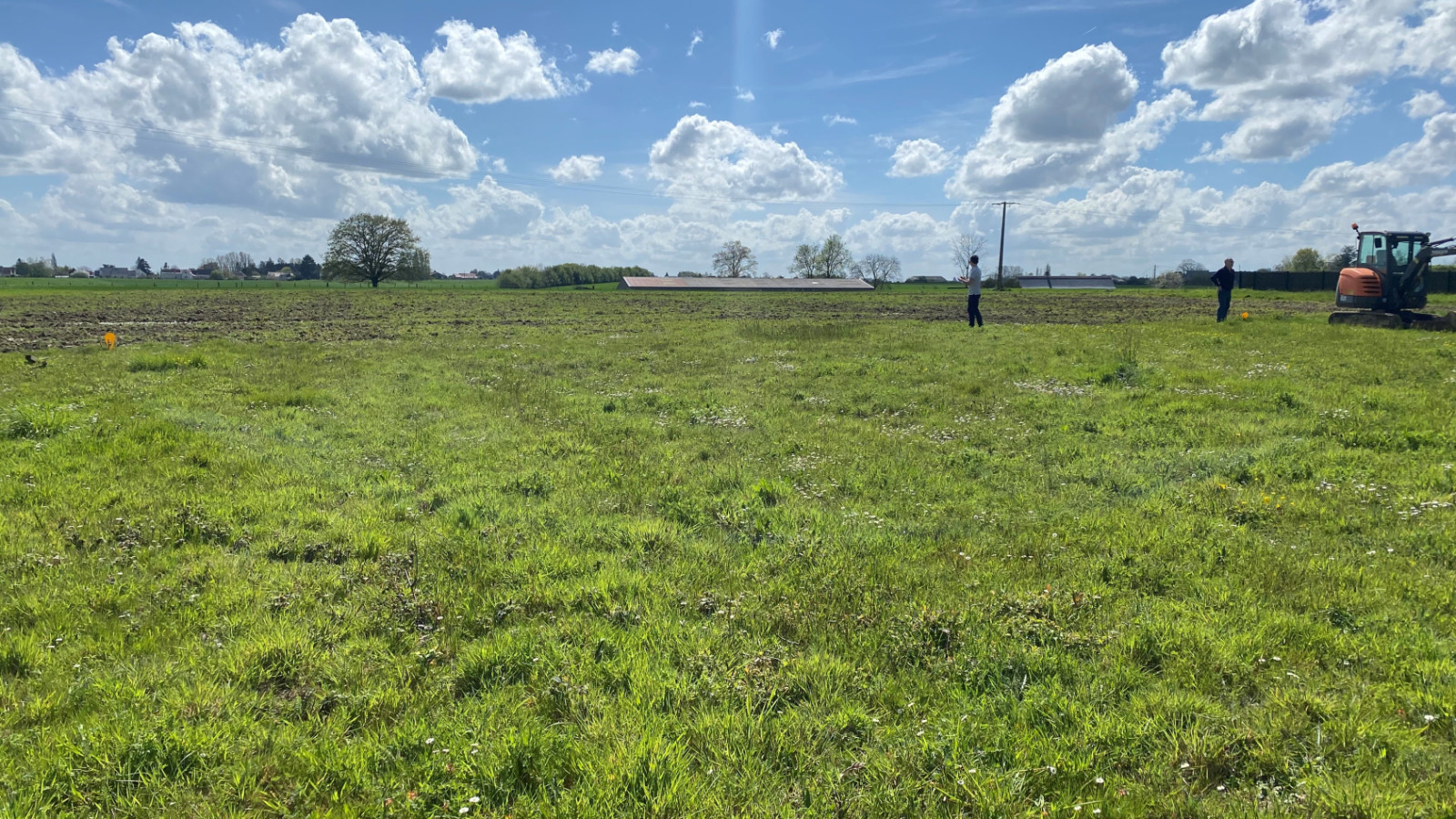 Terrain constructible de 772m2 à Artannes-sur-Indre