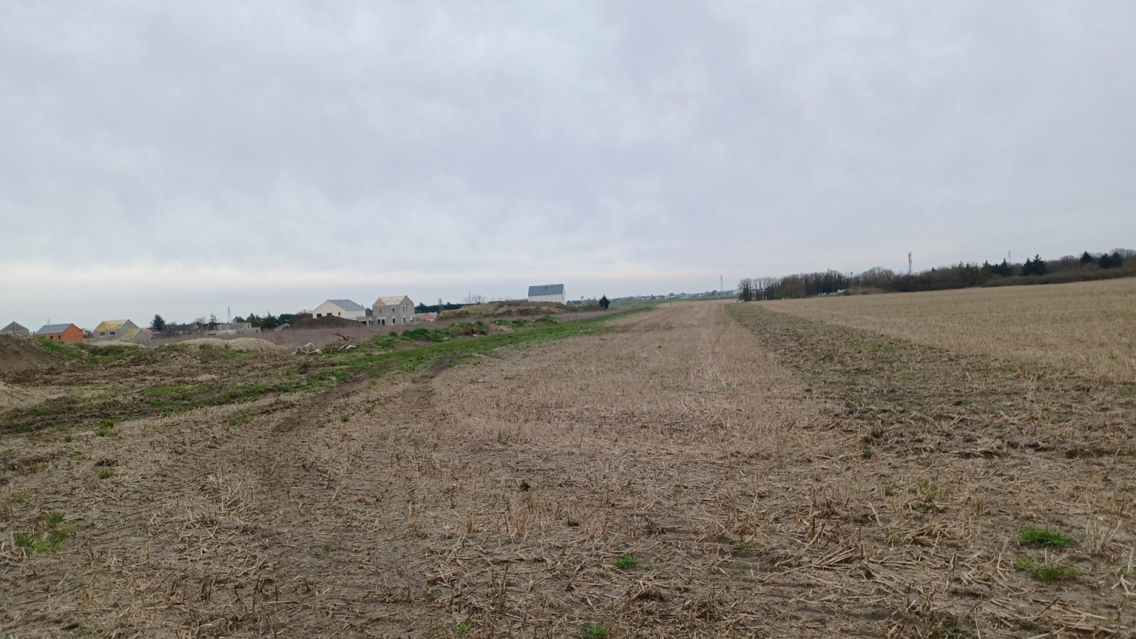 Terrain constructible de 450m2 à Gien