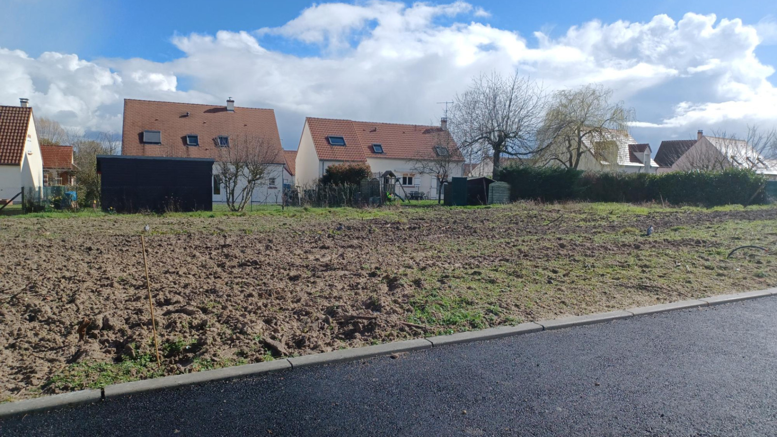 Terrain constructible de 491m2 à Beaugency